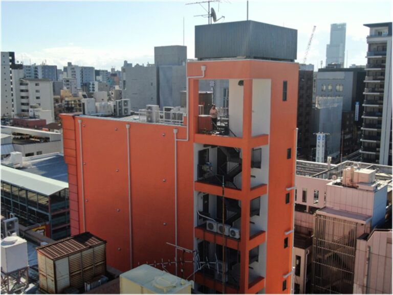 大阪府大阪市　8階建ビル　外装リノベーション工事